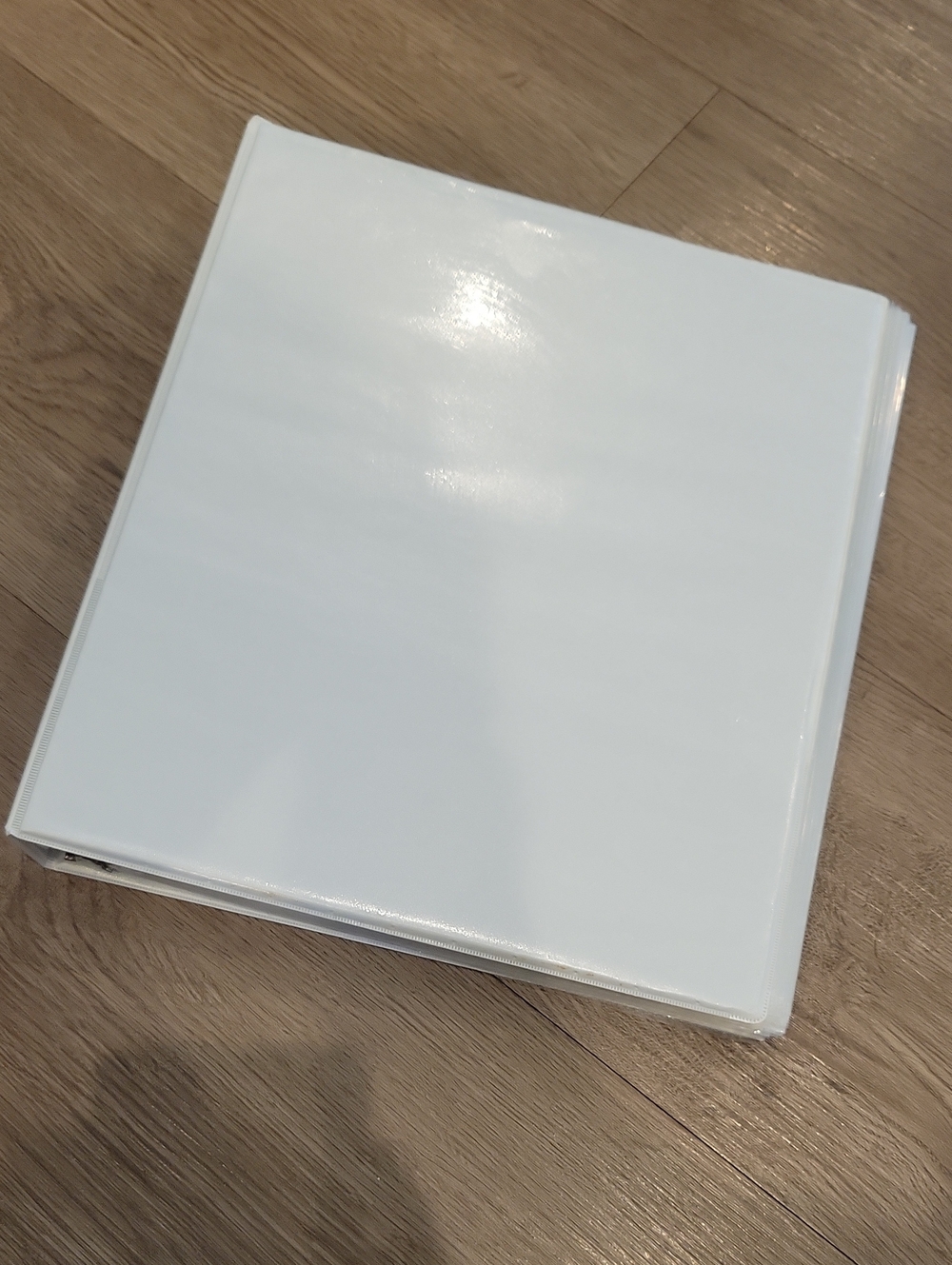 White 1in Binder With Plastic Insert Sheets